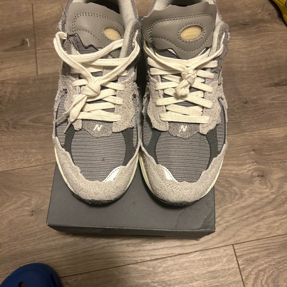 New balance 2002R cloud grey protection pack